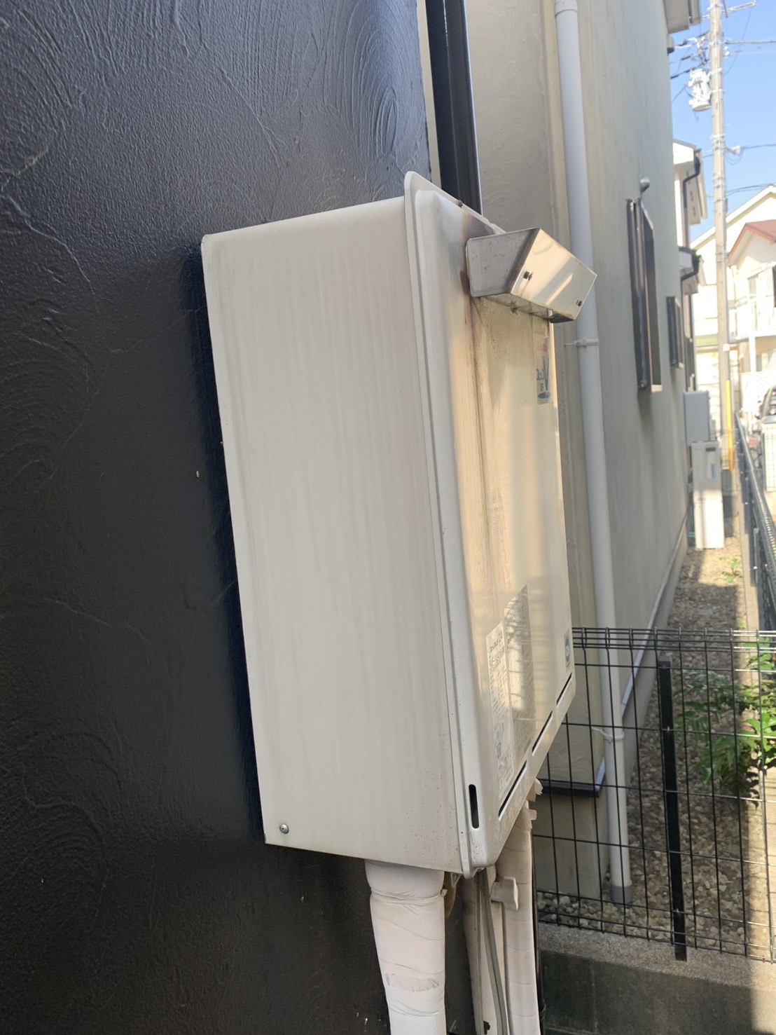 施工前 給湯器