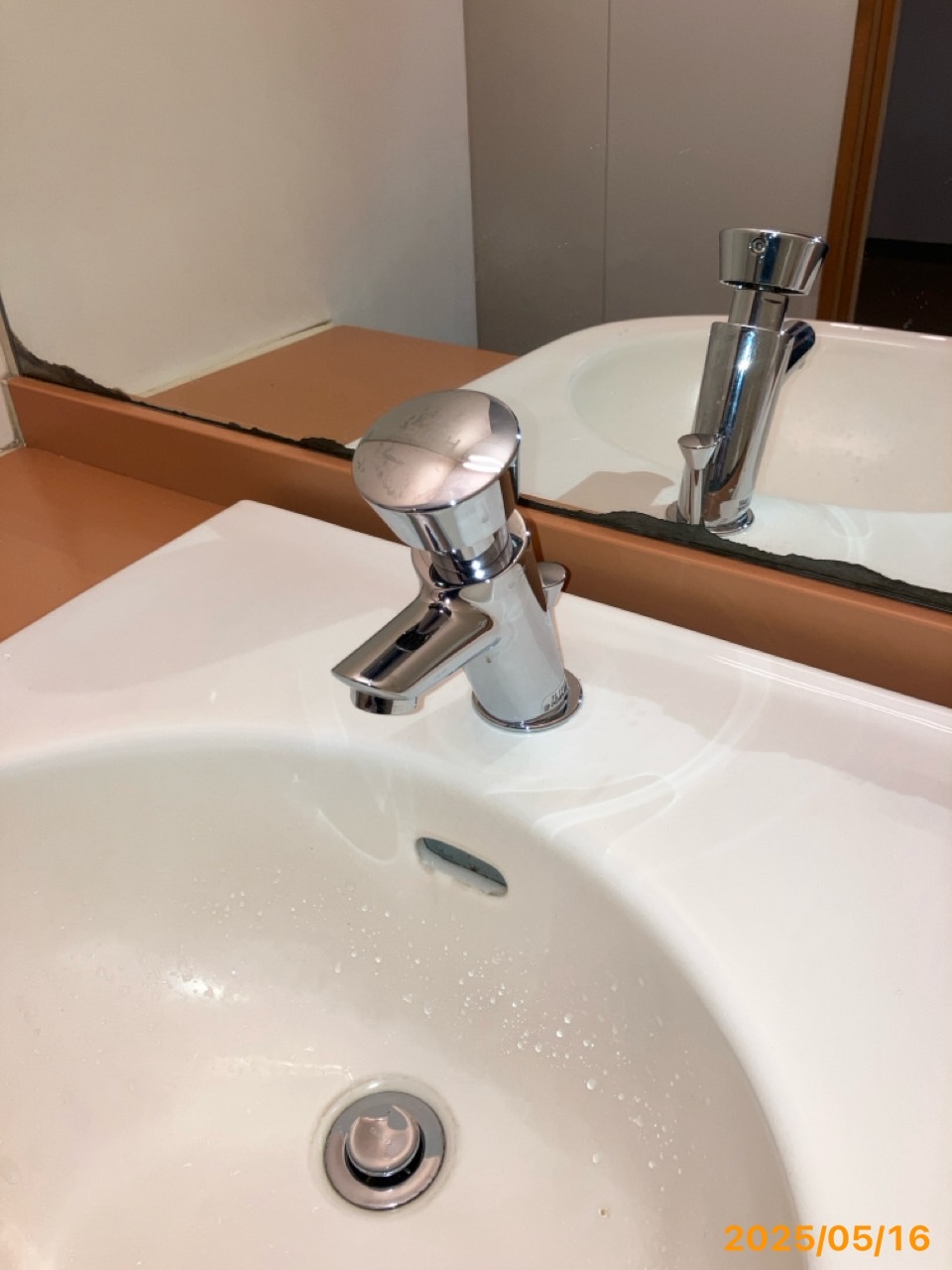 施工後 洗面水栓