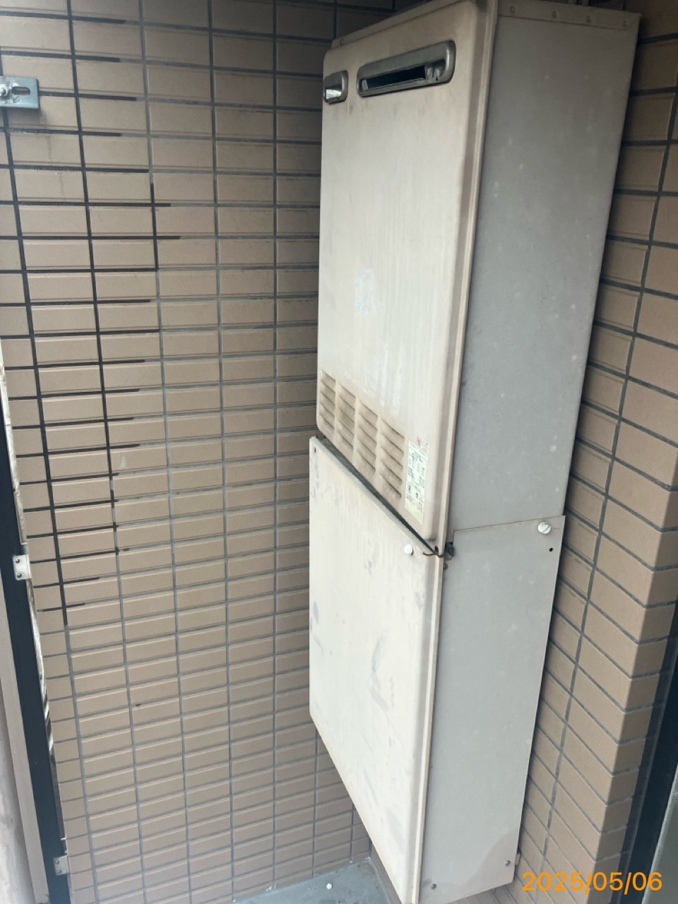 施工前 給湯器
