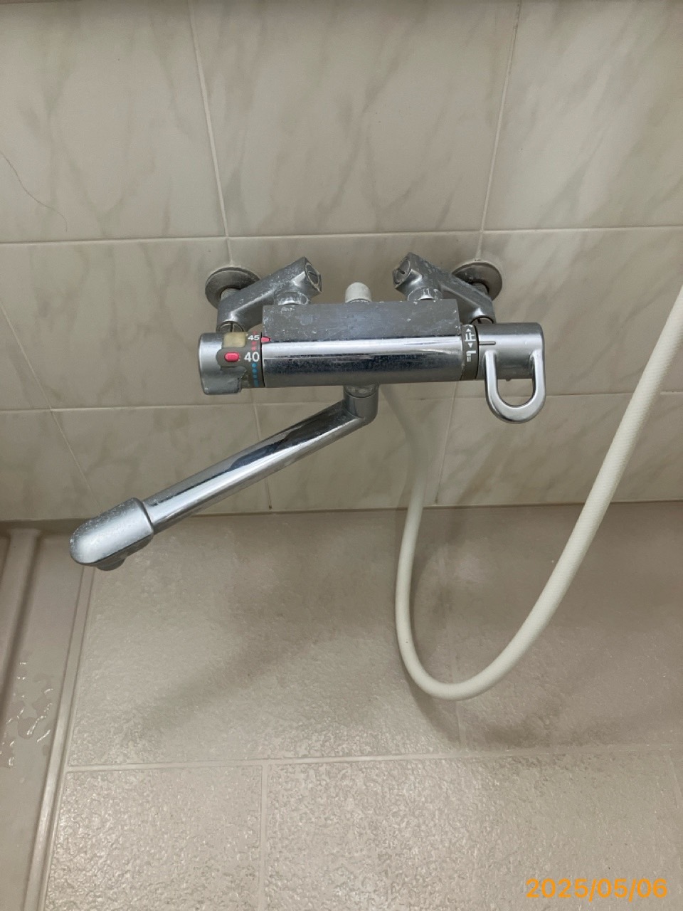 施工前　浴室水栓