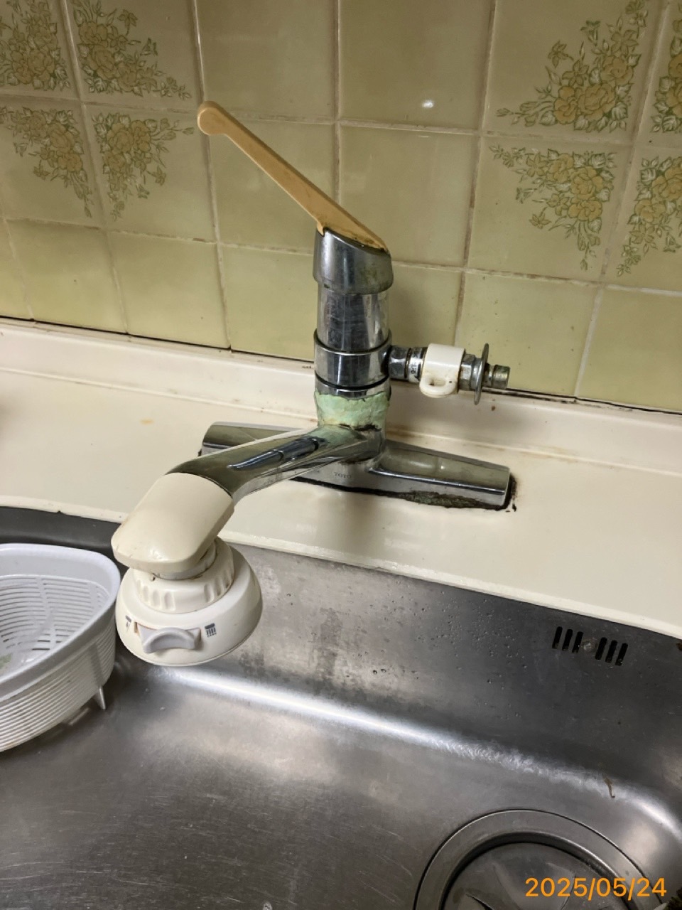 施工前 台所水栓