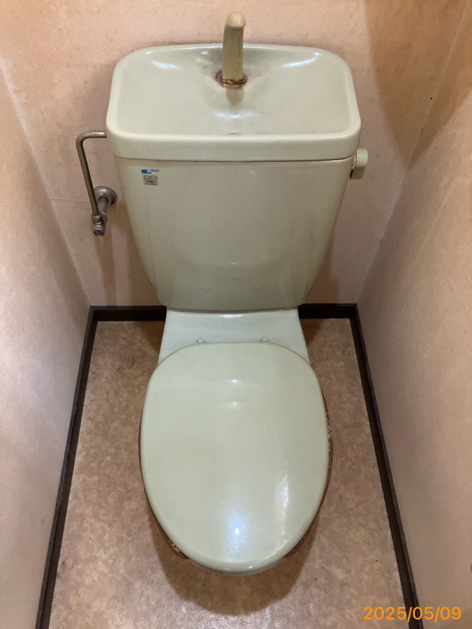 施工前　トイレ