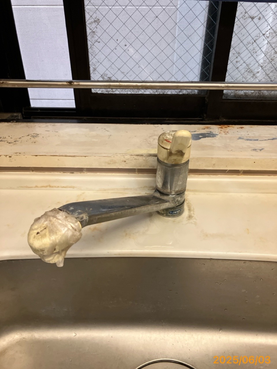 施工前　台所水栓