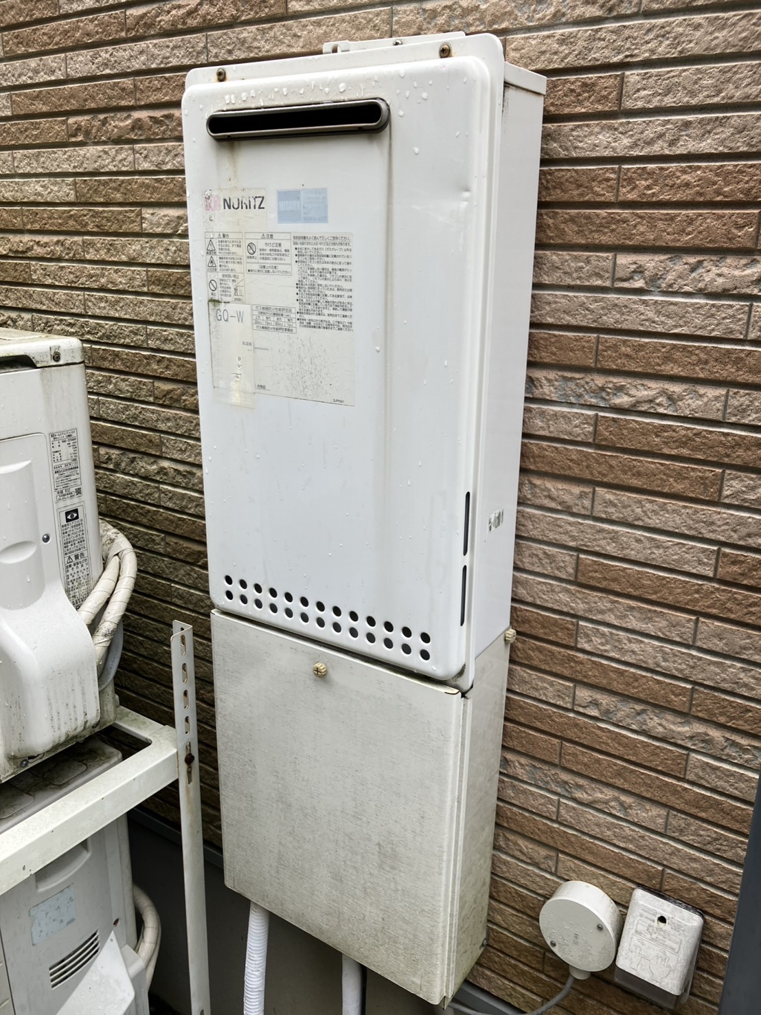 施工前 給湯器