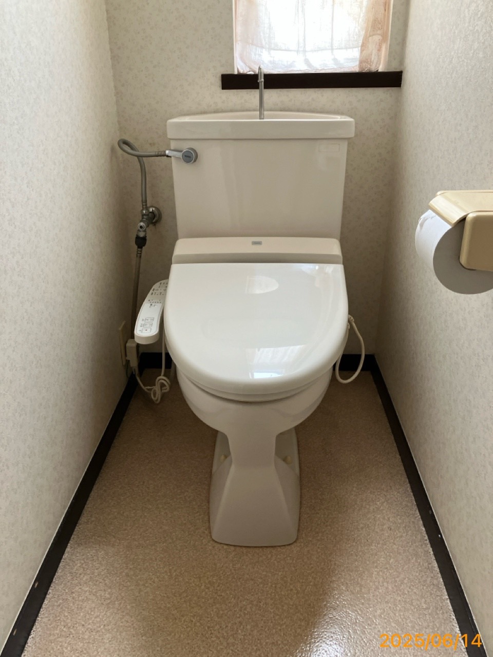 施工前　トイレ