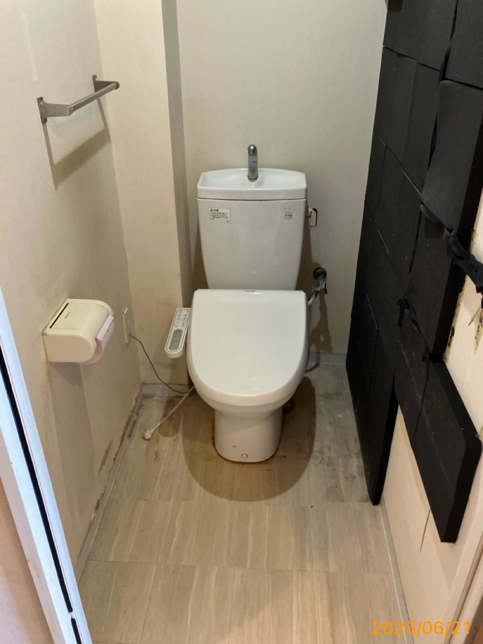 施工前　トイレ