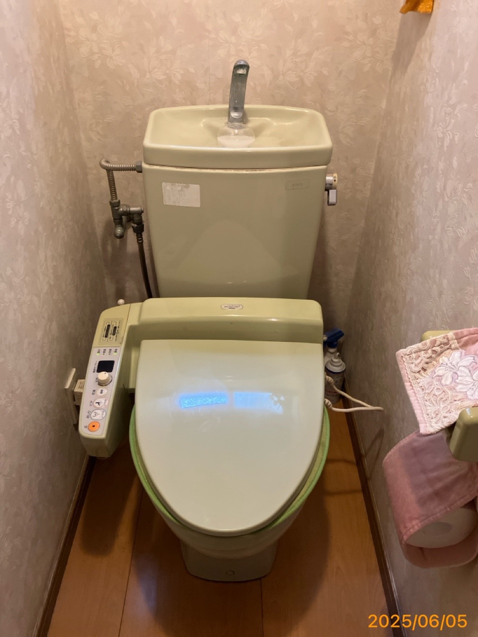 施工前　トイレ