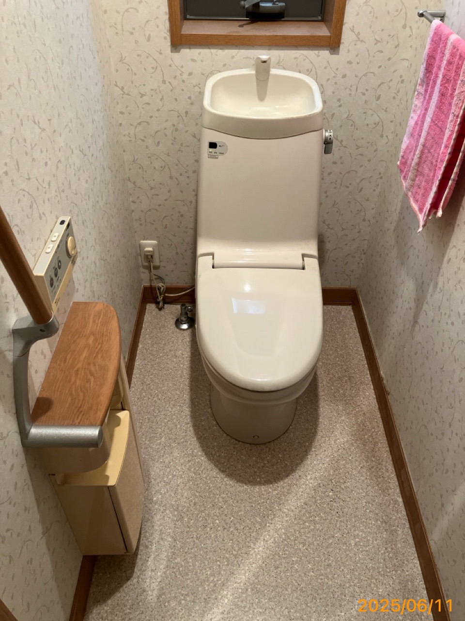 施工前　トイレ