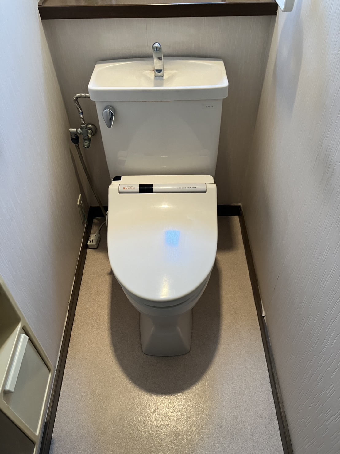 施工前　トイレ