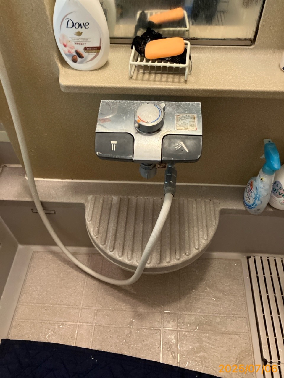 施工前　浴室水栓