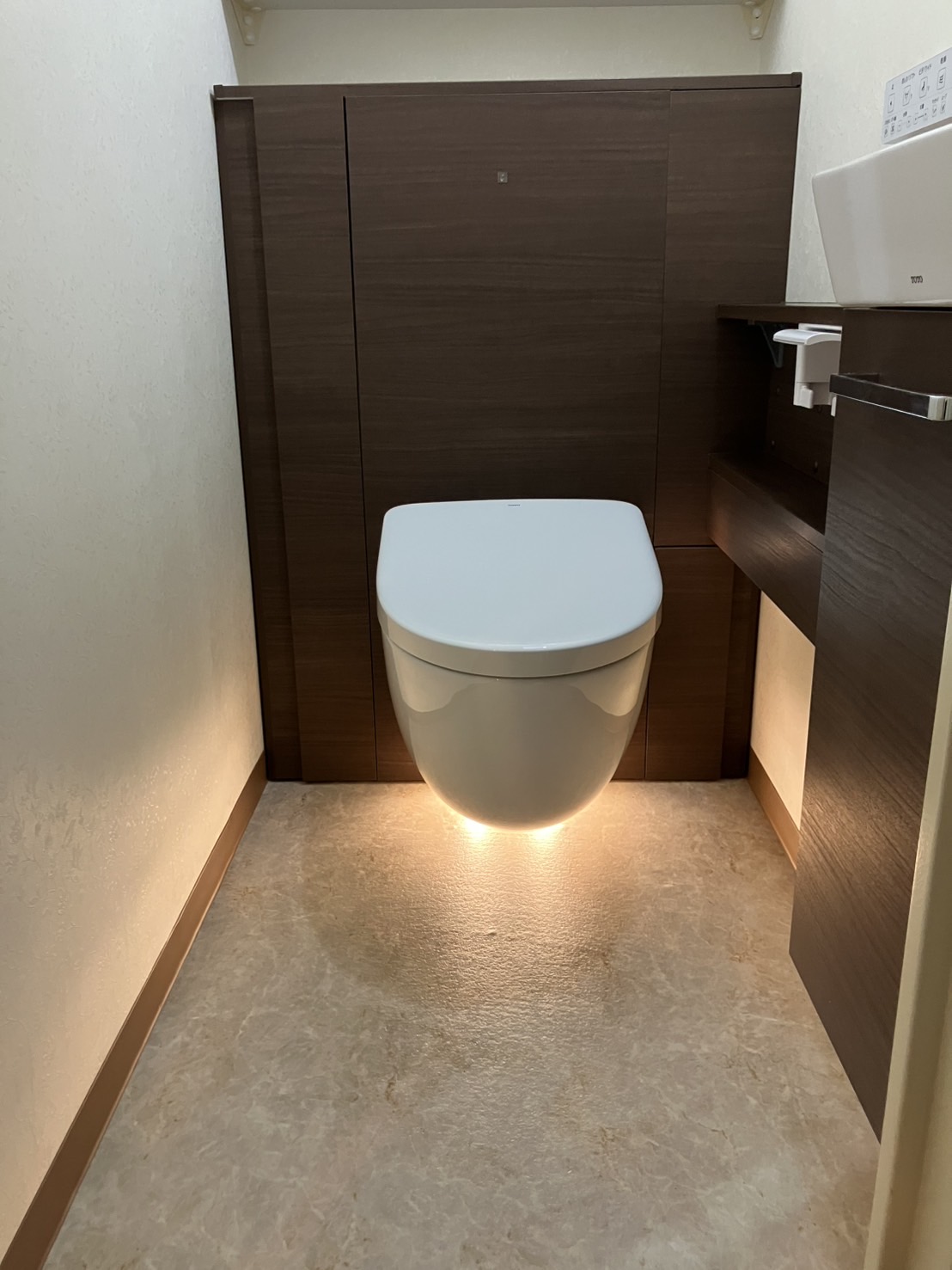 施工後　トイレ（UWRA11RS4LA12NNWB）