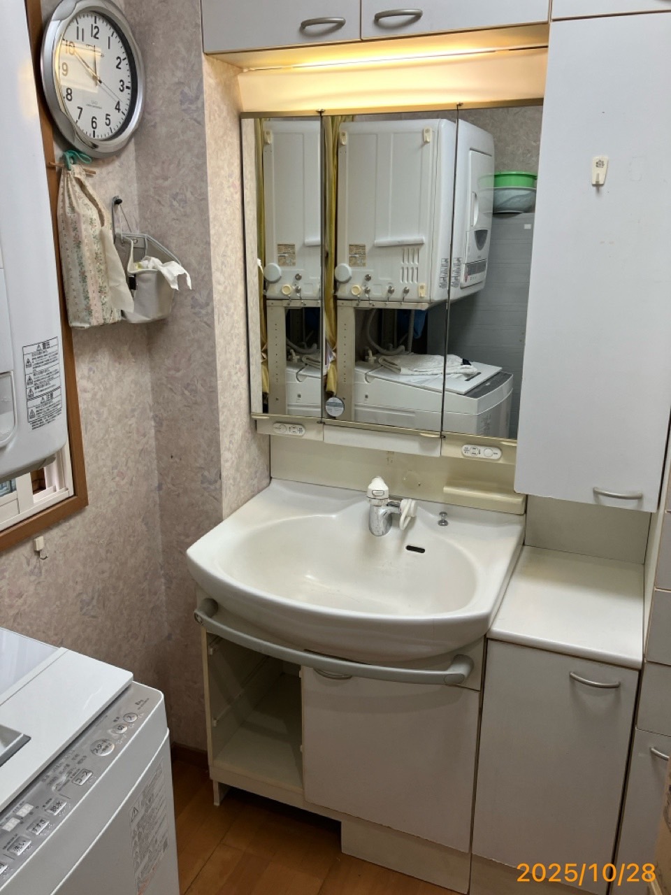 施工前 洗面化粧台