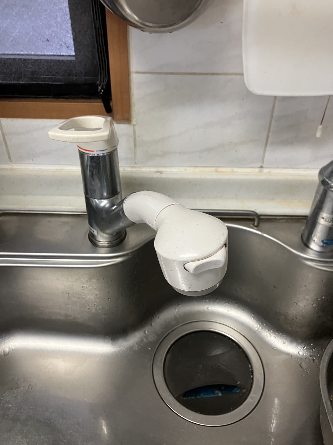 施工前　台所水栓