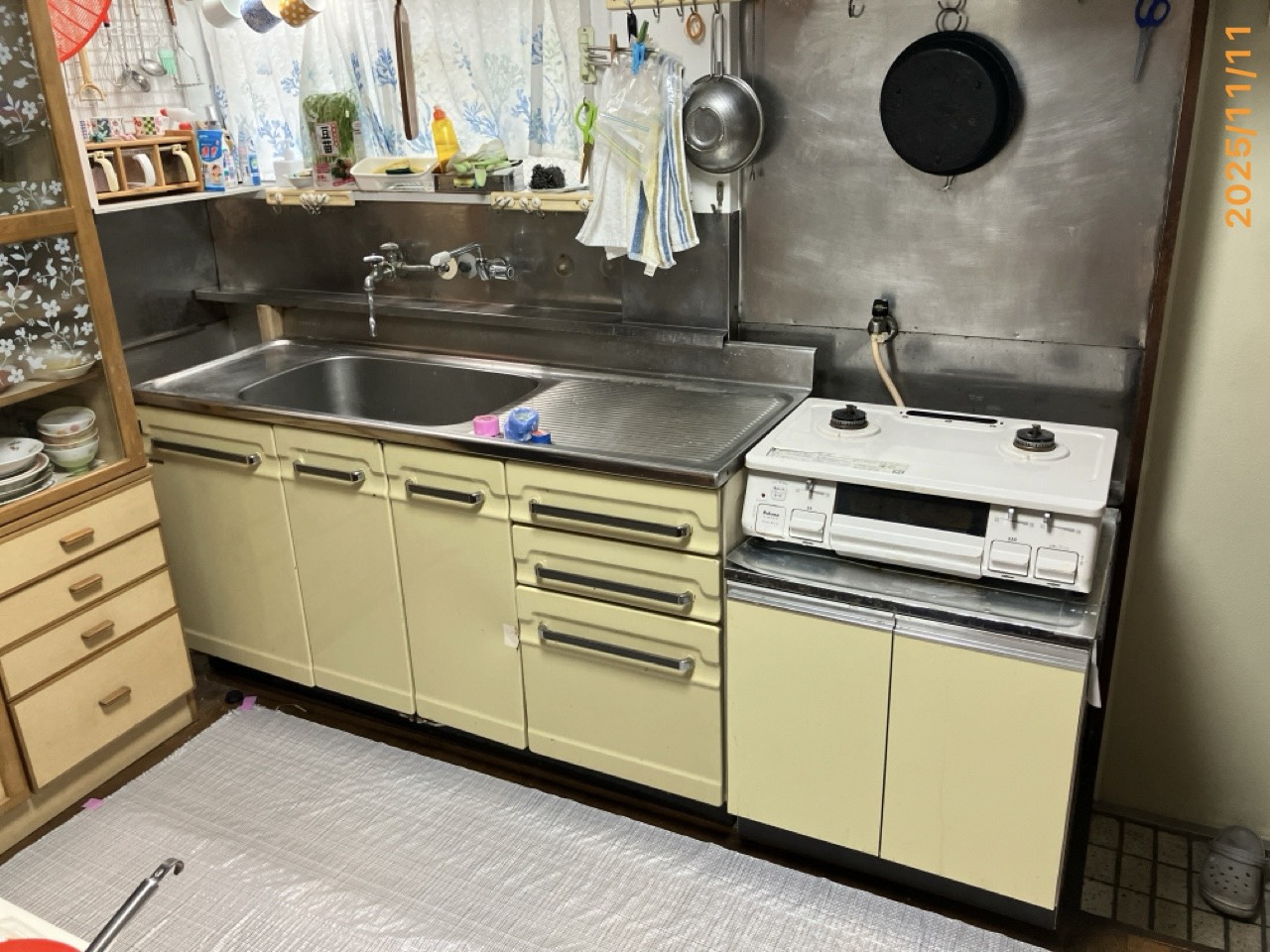 施工前　システムキッチン