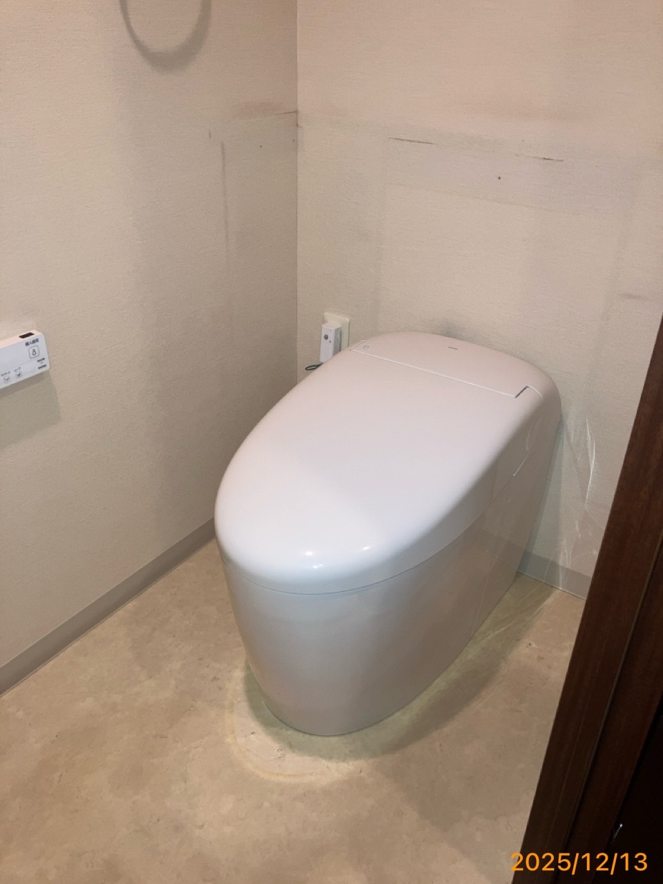 施工後　トイレ（CES9510FW）