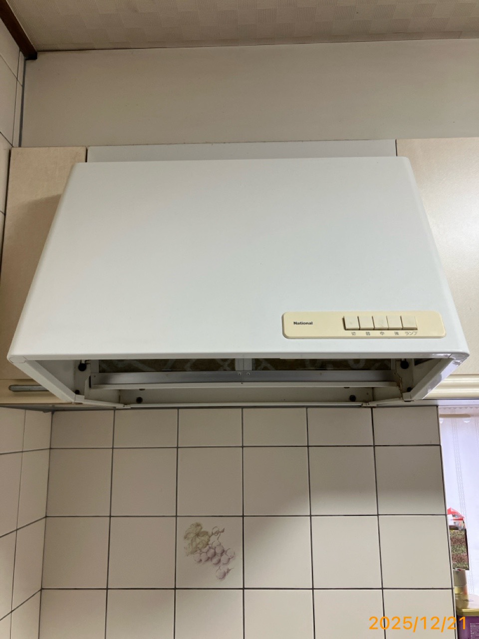 施工前　レンジフード