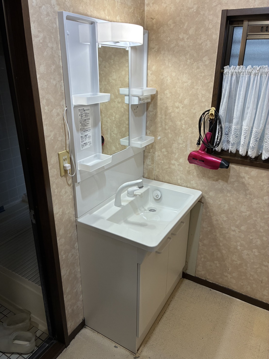 施工後　洗面化粧台（LDPB075BAGEN2A　LMPB075B1GDG1G）