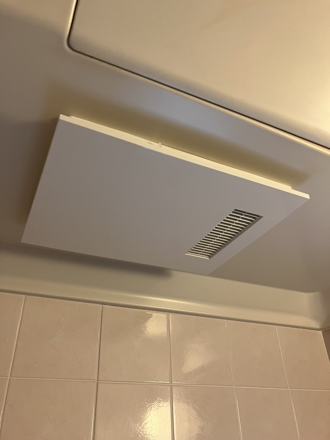 施工後　浴室暖房乾燥機（V-141BZ5）