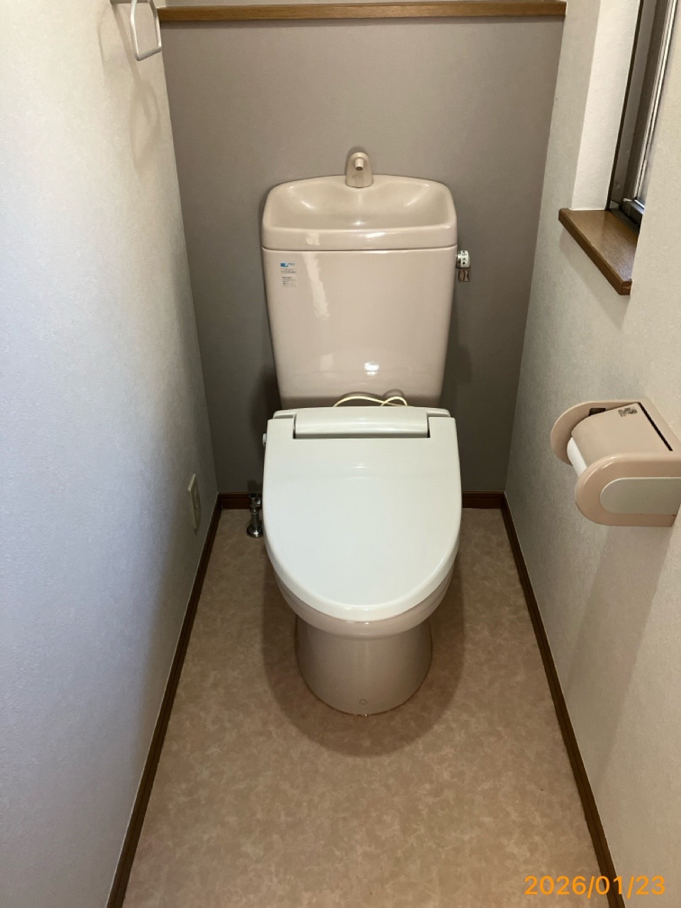 施工前　トイレ