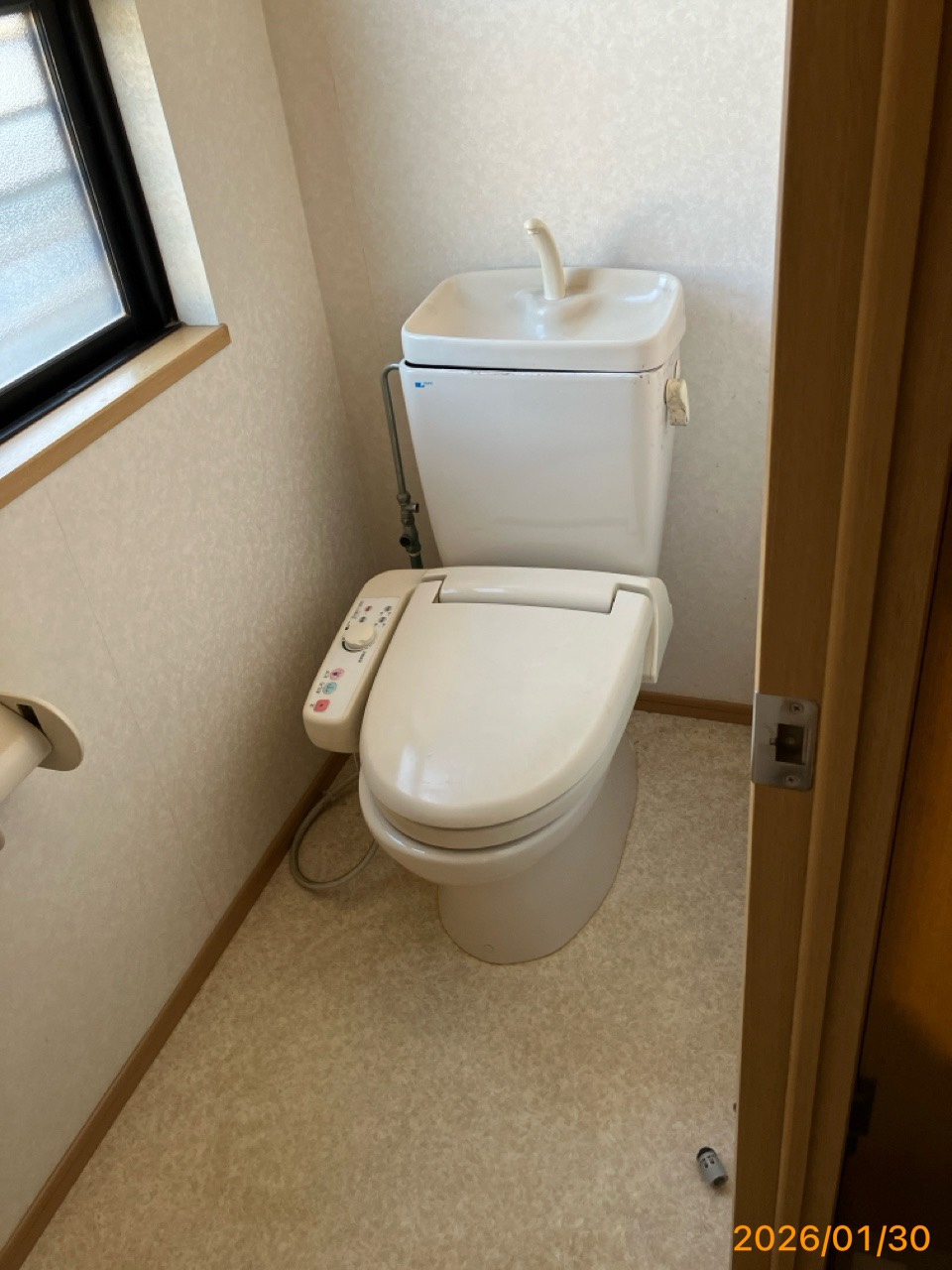 施工前　トイレ