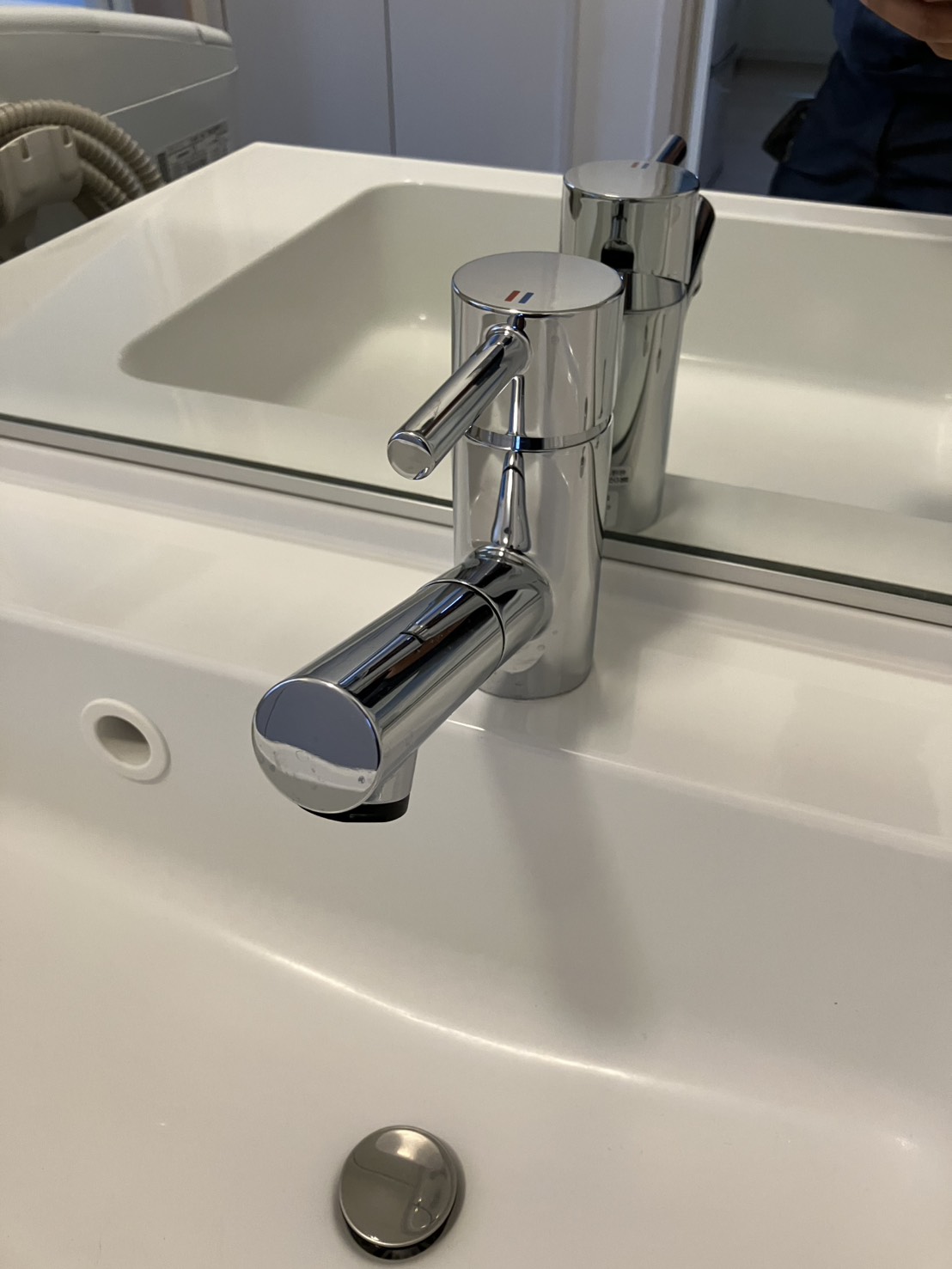 施工前　洗面水栓