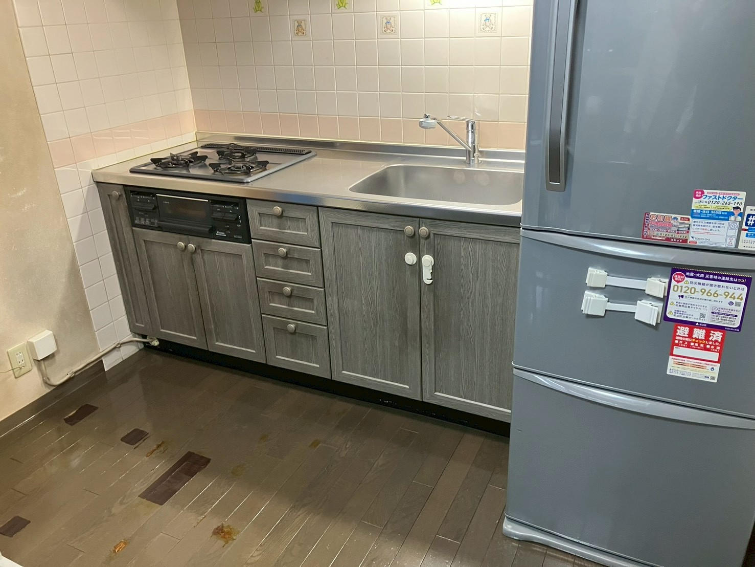 施工前　システムキッチン